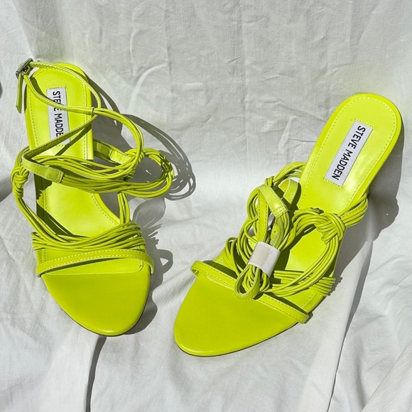 NWOT Vibrant Green Wrap Knot Woven Stiletto Open Toe Heels - Picture 2 of 7